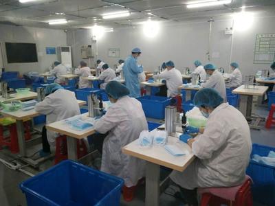 李傳萍深入縣口罩生產(chǎn)企業(yè)調(diào)研，助力市場健康發(fā)展