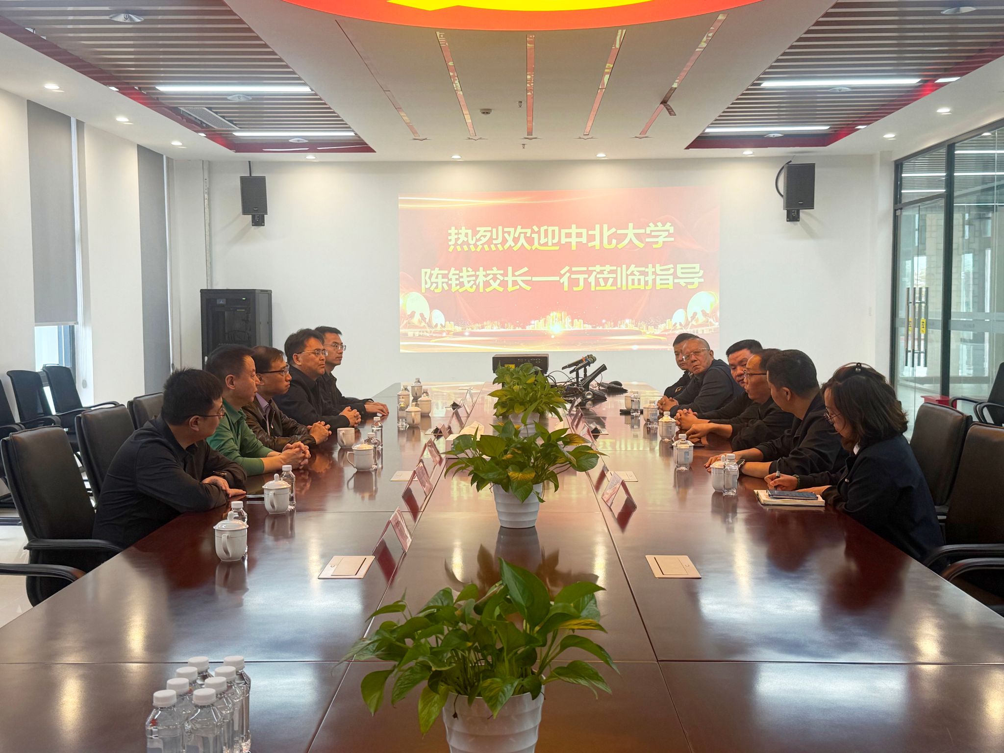深化校企合作，拓展育人空間——陳錢校長率隊(duì)赴格力電器(珠海金灣)公司開展訪企拓崗活動(dòng)